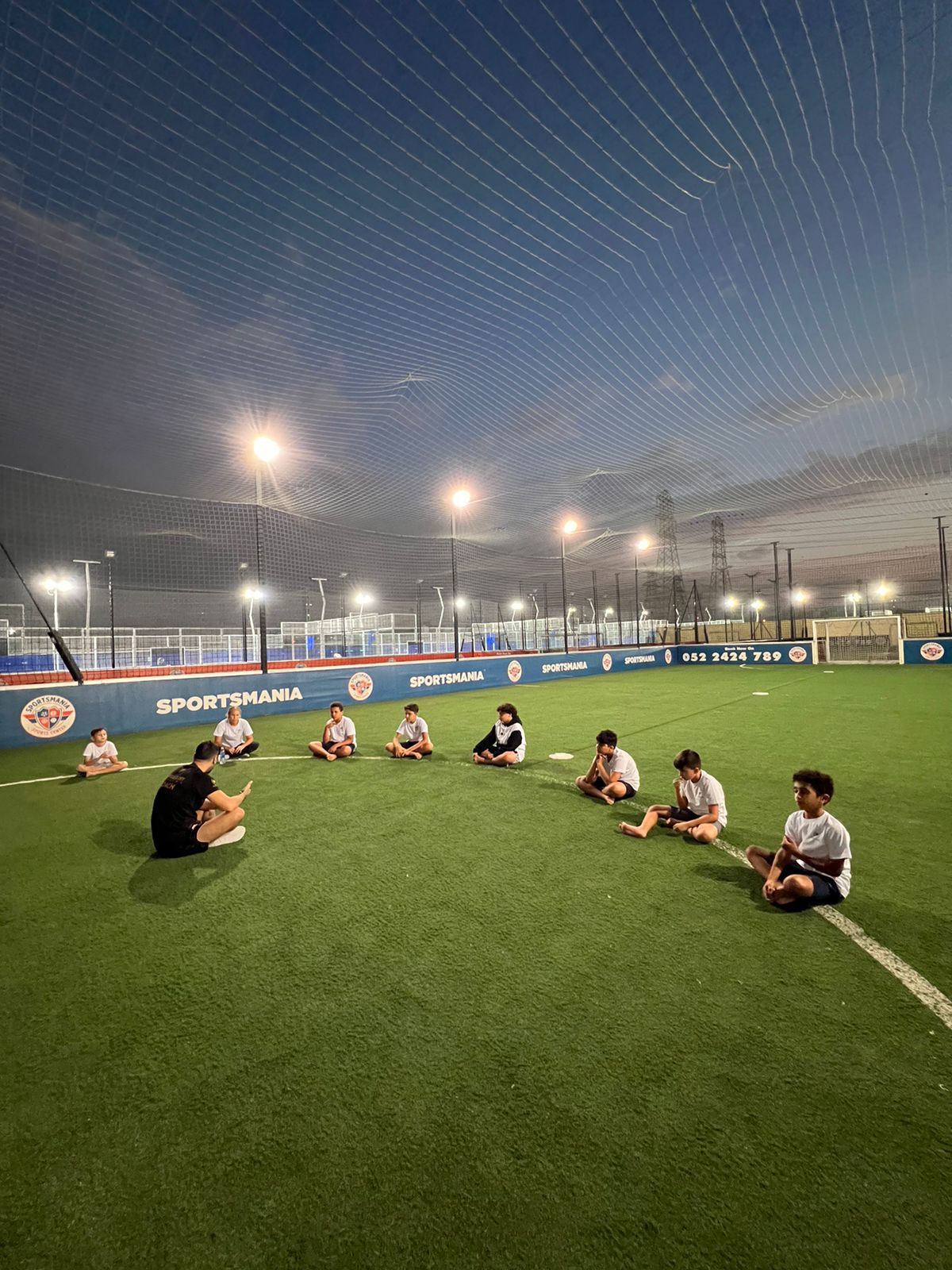 Gloves & Glory Sport Academy