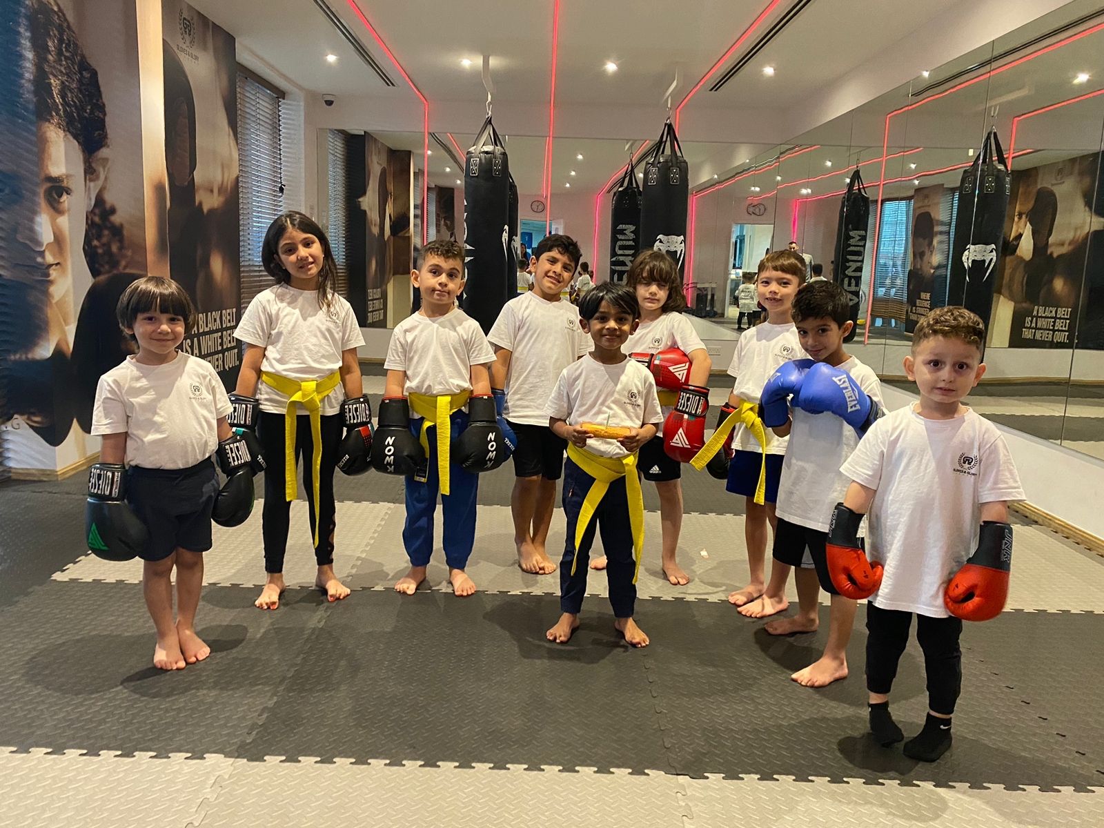 Gloves & Glory Sport Academy