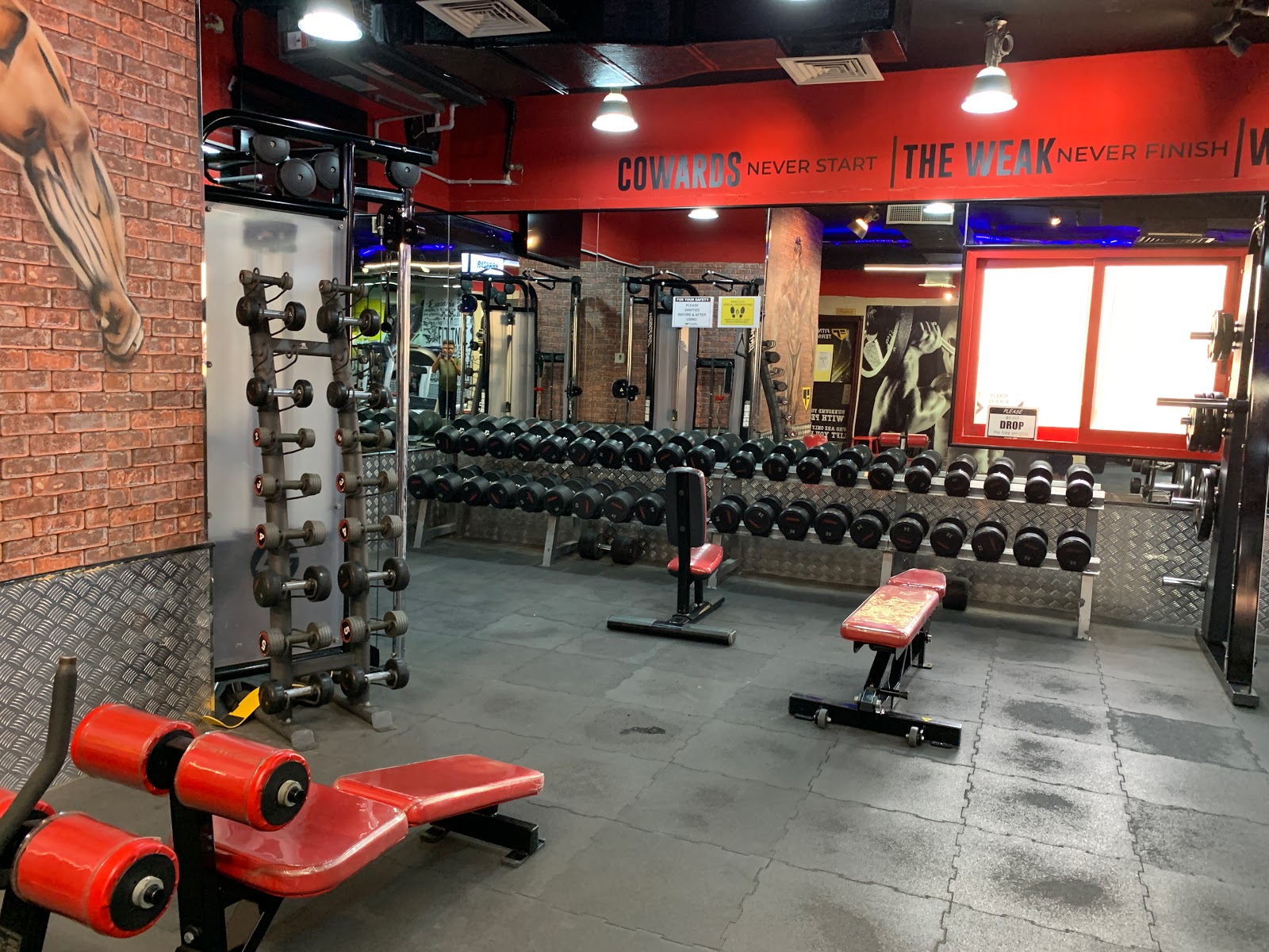 Fitness Terminal Men's Gym