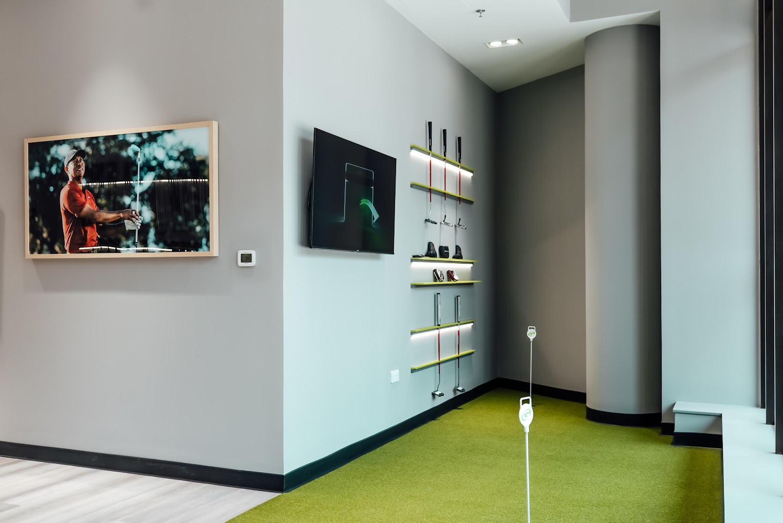 GOLFTEC Duba